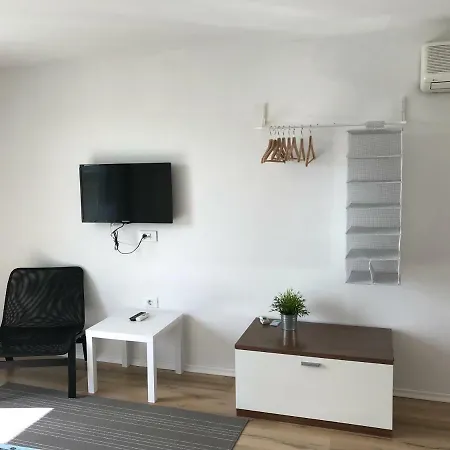 57 * Portorož